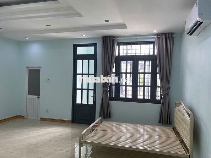 [Chính chủ] Cần Bán Nhà Đường Huỳnh Tấn Phát 150m2 ,Quận 7, Hẻm Xe OTô