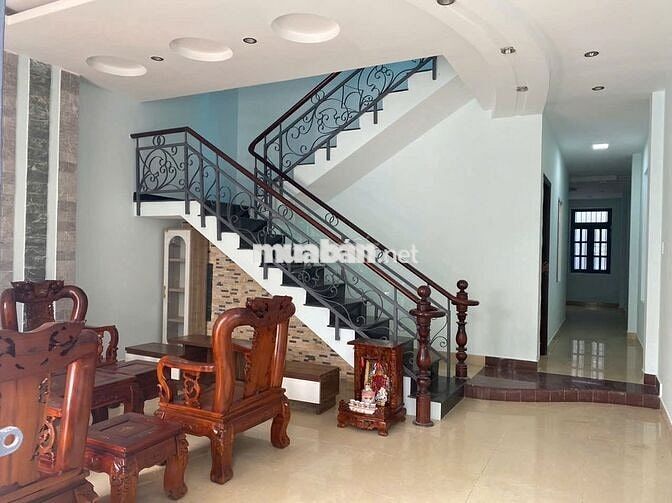 [Chính chủ] Cần Bán Nhà Đường Huỳnh Tấn Phát 150m2 ,Quận 7, Hẻm Xe OTô