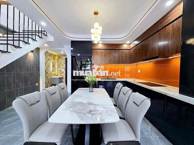 💥CHÍNH CHỦ BÁN NHÀ 2 TẦNG – KIỆT 5M NHỰA, HOÀNG VĂN THAI Ô TÔ ĐỖ 24/7💥