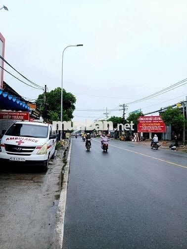 Đất mt khu vực buôn bán ngày đêm sinh lời cao