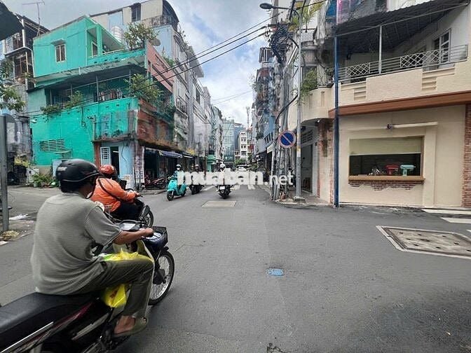 Cho Thuê Mặt Bằng Đường Vườn Chuối, Quận 3 ( Góc Đẹp - KD Thoải Mái )