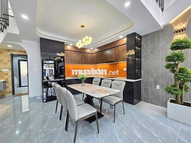 💥CHÍNH CHỦ BÁN NHÀ 2 TẦNG – KIỆT 5M NHỰA, HOÀNG VĂN THAI Ô TÔ ĐỖ 24/7💥