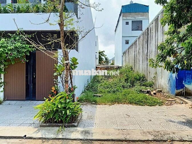 Bán gấp đất đường Bàu Vàng 5, P. Hòa Khánh Bắc, Liên Chiểu, Đà Nẵng.