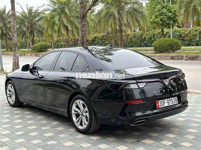 VinFast Lux A2.0 2019 2.0 AT - 85000 km