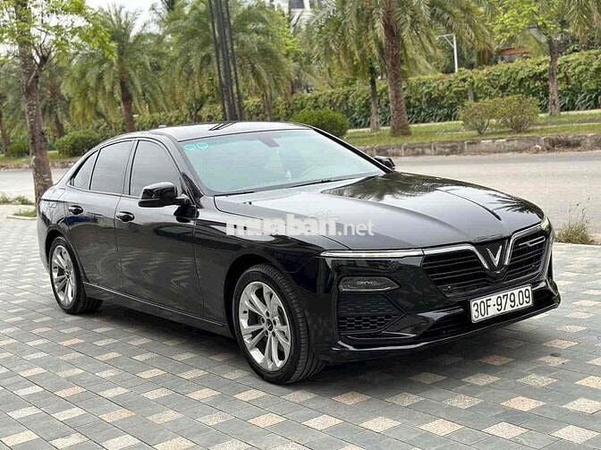 VinFast Lux A2.0 2019 2.0 AT - 85000 km