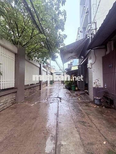 Nhà 3 Tầng Đẹp — Lê Văn Quới Bình Trị Đông (4x14) 5PN Hướng Tây