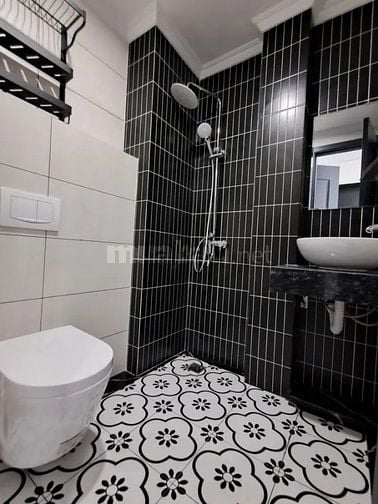 Siêu Phẩm Hoa Bằng, gần phố, Thang Máy, 71m, 5,4m MT, Giá 25,5 tỷ