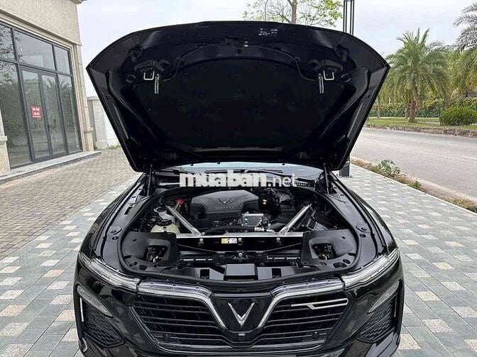 VinFast Lux A2.0 2019 2.0 AT - 85000 km