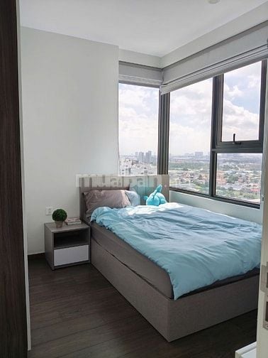 Căn Hộ cao cấp The Emerald 2PN 2,1 tỷ/62m2 view hồ bơi sổ sẵn vay 80%