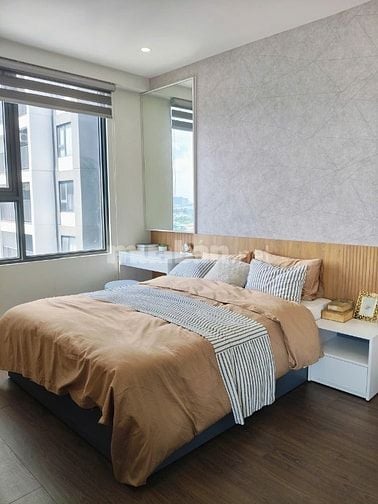 Căn Hộ cao cấp The Emerald 2PN 2,1 tỷ/62m2 view hồ bơi sổ sẵn vay 80%