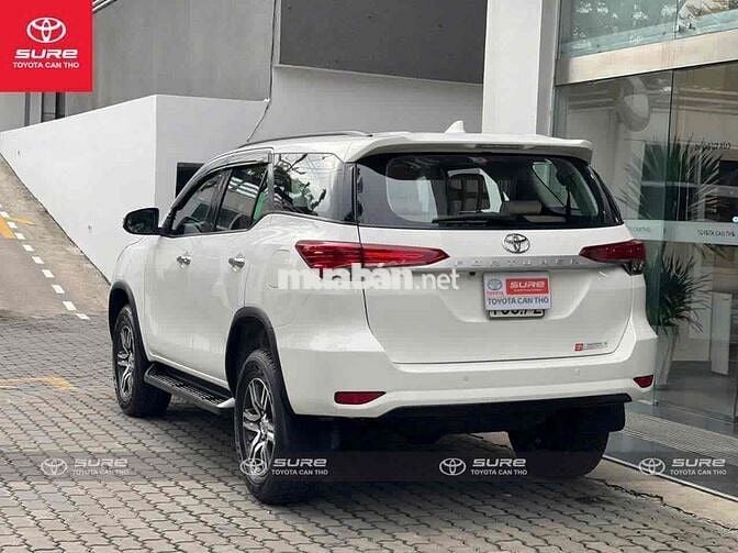 Toyota Fortuner 2020 2.4MT 4x2 MT  - xe hãng