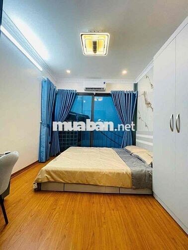 Nhà đẹp phố Tây Sơn - Đống Đa  - 5 tầng - 16/22 m2 -mặt tiền 3,3 m