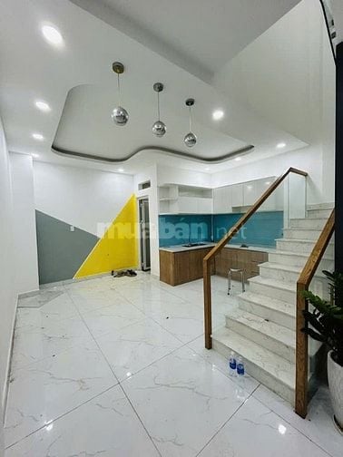 Cần bán nhà hẻm đường Huỳnh Tấn phát quận 7 