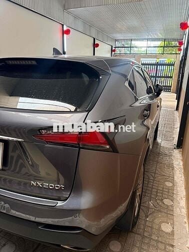 Lexus NX 2015 200t - 78000 km