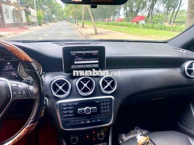 Mercedes Benz GLA Class 2013 - 58000 km
