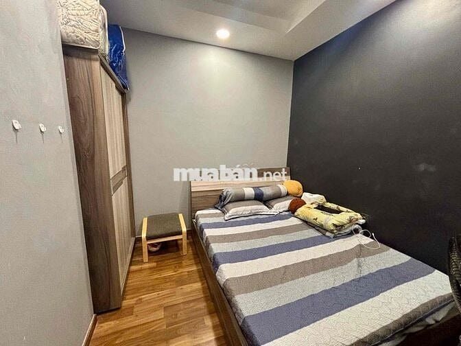 BÁN CĂN 2PN2WC FULL NỘI THẤT ĐẸP, NHÀ MỚI, TIỆN VÀO TRUNG TÂM CHỈ 10'