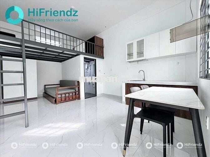 Duplex Mới Xây Cực Xinh Ở Được 4 Người 4 Xe Sát Vách GTVT,UEF
