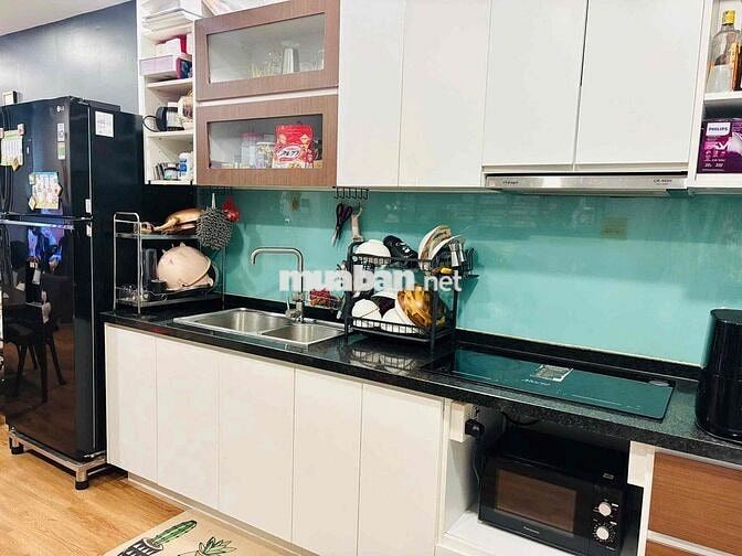 BÁN CĂN 2PN2WC FULL NỘI THẤT ĐẸP, NHÀ MỚI, TIỆN VÀO TRUNG TÂM CHỈ 10'
