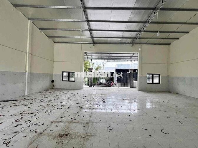 Mặt bằng kinh danh . thị trấn hậu nghĩa . tỉnh long an