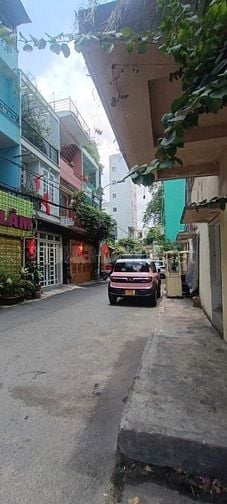 Bán nhà HXH Nguyễn Thiện Thuật Q3 dt: 3.5m(4m) x 10m 1 lầu giá 6 tỷ 9