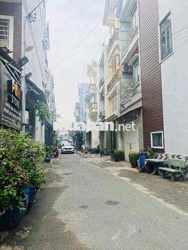 nhà hẻm thông xe hơi quay đầu. 1 HT 13 nay là tân thới hiệp q12