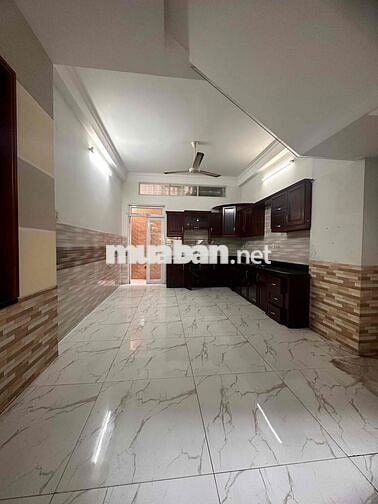 Cho thuê nhà đg số 7A khu tên lửa 4*20 có nội thất cơ bản giá 20tr