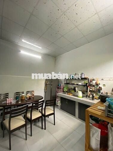 Nhà ở 70m2, 2phòng ngủ, 1wc,đường Hưng Nhơn, Tân Kiên, Bình Chánh