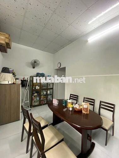 Nhà ở 70m2, 2phòng ngủ, 1wc,đường Hưng Nhơn, Tân Kiên, Bình Chánh