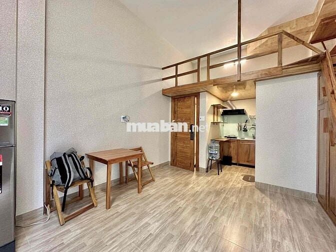 🔥CĂN HỘ FULL NT_GÁC CAO 1m5_BAN CÔng_GẦN BKU, HUFLIT,…