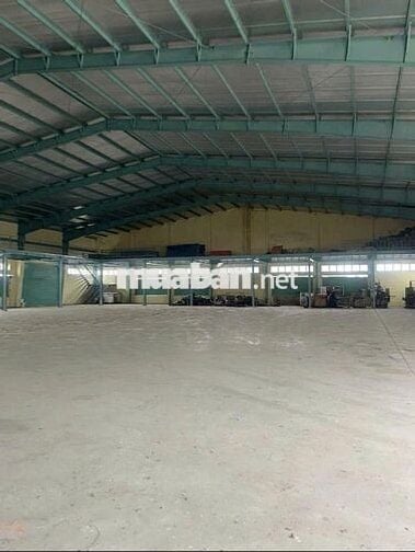 Kho xưởng 400m² cao 8m, có PCCC tự động – đường container tại Bình Tân