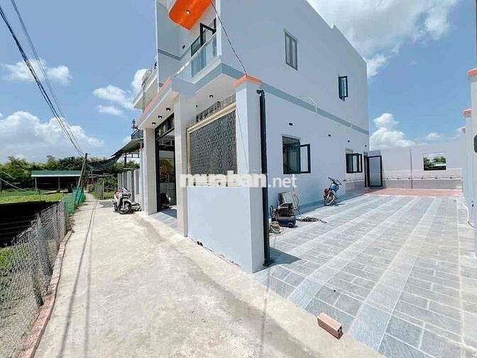 nhà 1 lầu 10m x 15m sổ hồng riêng giá rẻ 2 tỷ 5 gần bình chánh