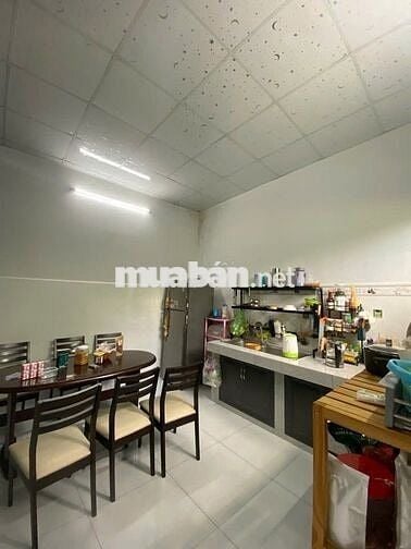 Nhà ở 70m2, 2phòng ngủ, 1wc,đường Hưng Nhơn, Tân Kiên, Bình Chánh