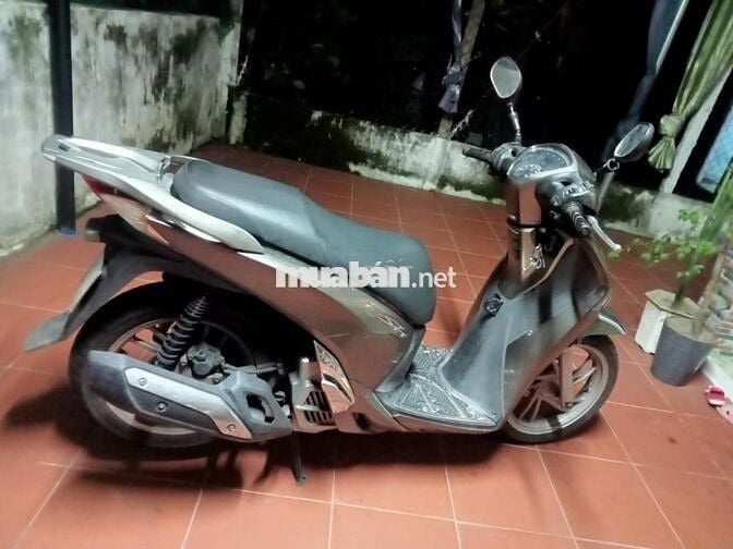 Xe đang sử dụng bình thường  mua ôt dư xe bán lại
