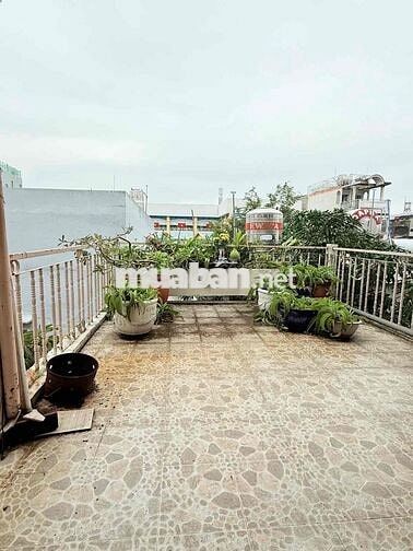 Nhà 5 tầng Xóm Đất Q11 - 3,5m x 12m - 5PN ngộp - 6,3 tỷ