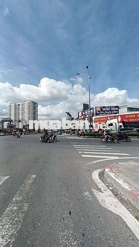 BÁN ĐẤT DĨ AN 63M GIÁ 2,3 tỷ (cách KCN vsip1) 500 m