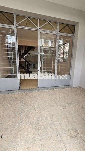 CMT8, Ô TÔ ĐẬU NHÀ

ngay cv Lê Thị Riêng xanh mát, 6OM2 4mx15m 3 tầng