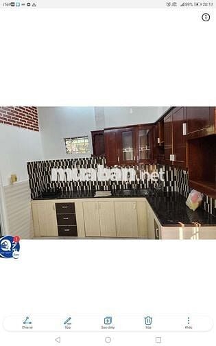 BÁN NHÀ MỚI ĐẸP CẤP 4 CÓ GÁC 105M2 3PN HẺM XE HƠI 4M GẦN KHO C