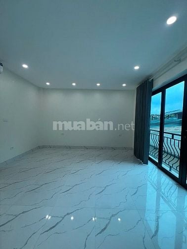 Bán nhà phố An Dương - DT 61m2, mặt tiền 5m, nhà 4 tầng đẹp.