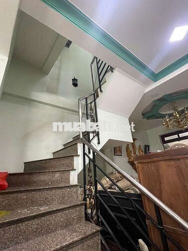Cần bán gấp nhà P THT  .Q12  DT .4x16 .1 trệt .1 lầu 3PN .3WS
