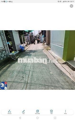 BÁN NHÀ MỚI ĐẸP CẤP 4 CÓ GÁC 105M2 3PN HẺM XE HƠI 4M GẦN KHO C