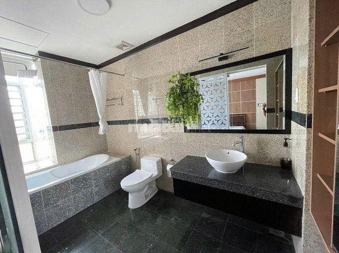 Bán CHCC Hoàng Anh River View Q 2 (157m,4pn giá 9,6 ty) Giá Cực Sốc