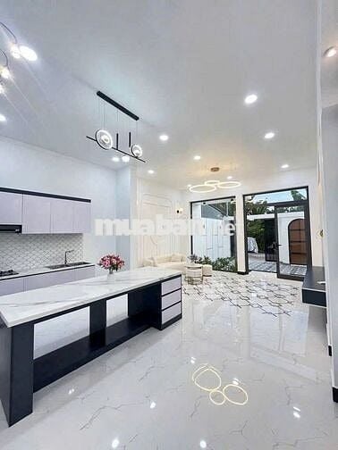 Chú 6 Bán gấp căn nhà ở Củ Chi. Cách QL22 chỉ 400m. DT 125m2, 890tr