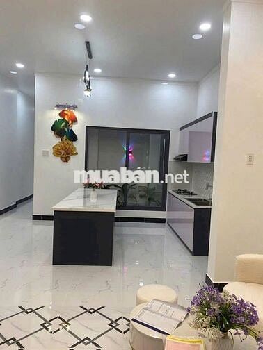 Chú 6 Bán gấp căn nhà ở Củ Chi. Cách QL22 chỉ 400m. DT 125m2, 890tr