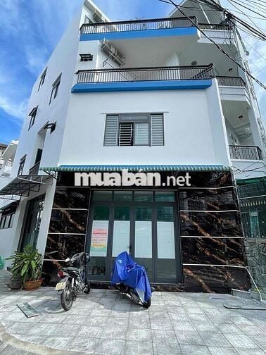 BÁN NHÀ  2 MẶT TIỀN  TRUNG TÂM NHA TRANG CÁCH BIẾN 700m