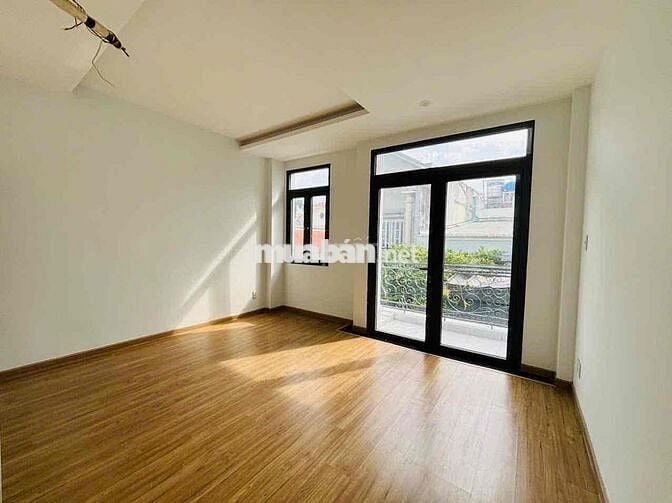 Chính chủ cần bán nhà phố liền kề tại Khu phố 5, P. Thạnh Xuân, Quận 1