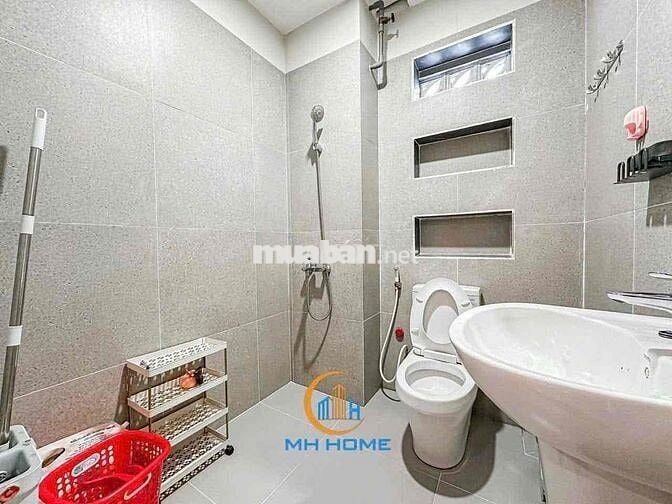 2PN + 1PK Full Nội Thất, Ở Được 4 Bạn, Điện Nước, Trung Tâm