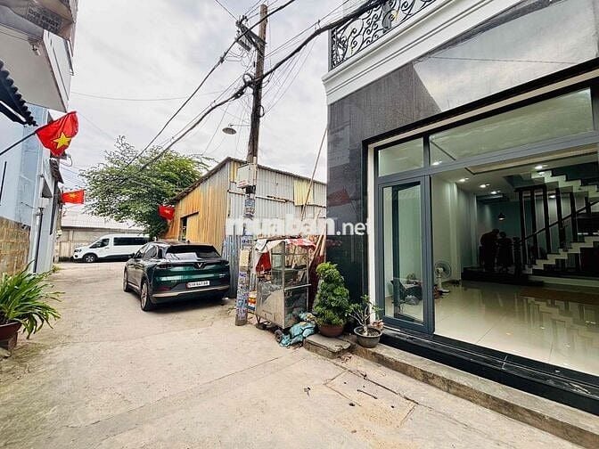 Chính chủ cần bán nhà phố liền kề tại Khu phố 5, P. Thạnh Xuân, Quận 1