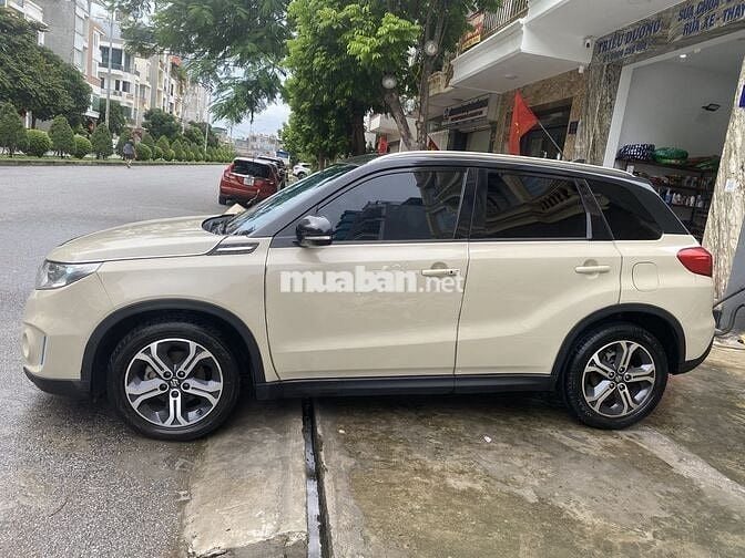 Suzuki Vitara 2016 1.6 AT - 820000 km