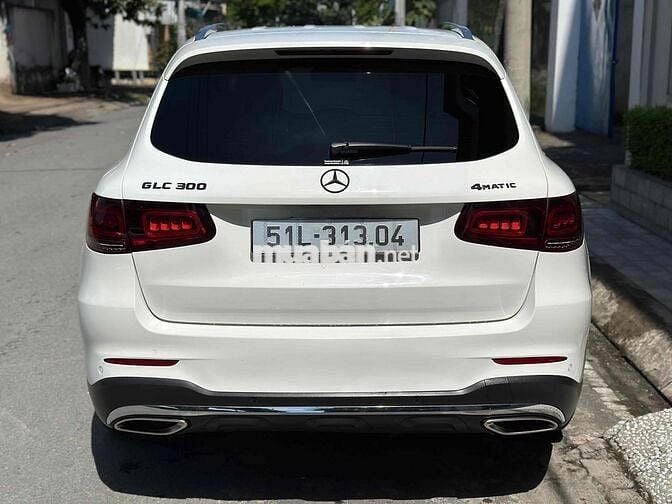 Mercedes Benz GLC 2018 300 4MATIC - 101000 km