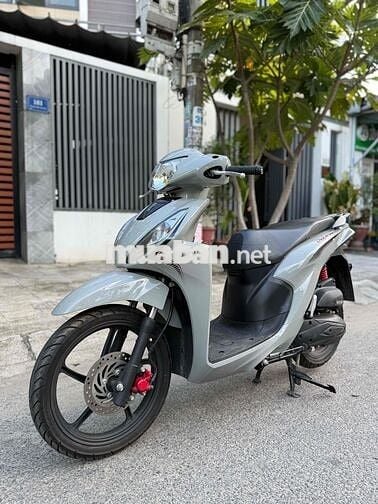 Vision 2024 Smartkey bản đặc biệt , bao sang tên